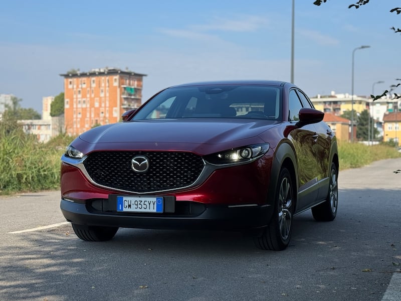 Mazda CX-30 2025: la gallery del crossover con il nuovo 2.5 ibrido 1