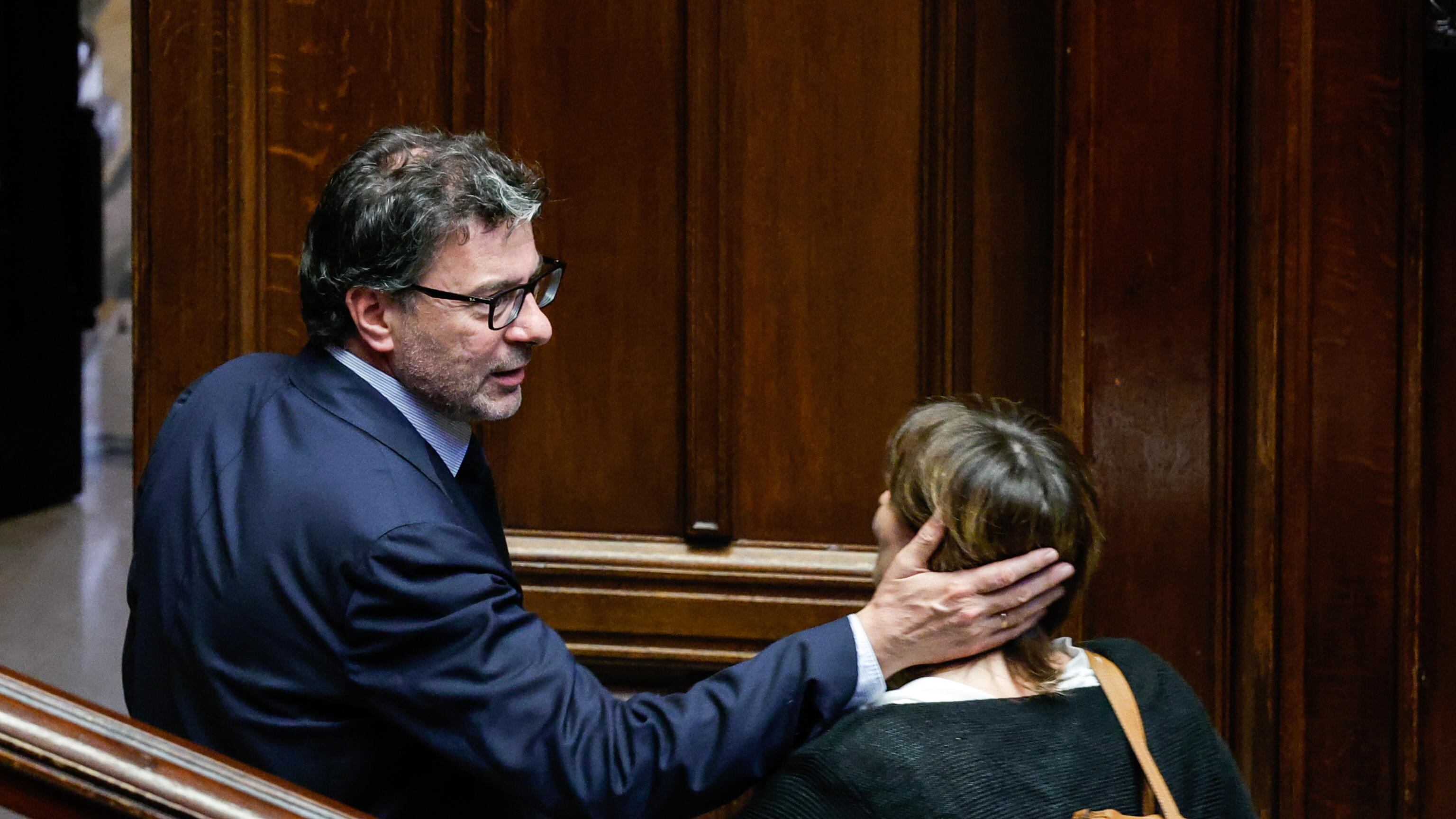 Palazzo Chigi tira dritto e sul Dl aiuti mette la fiducia