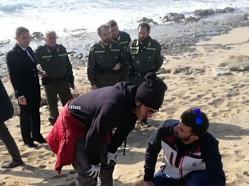 Taranto, durante l'operazione "spiagge pulite" trovati tre ordigni