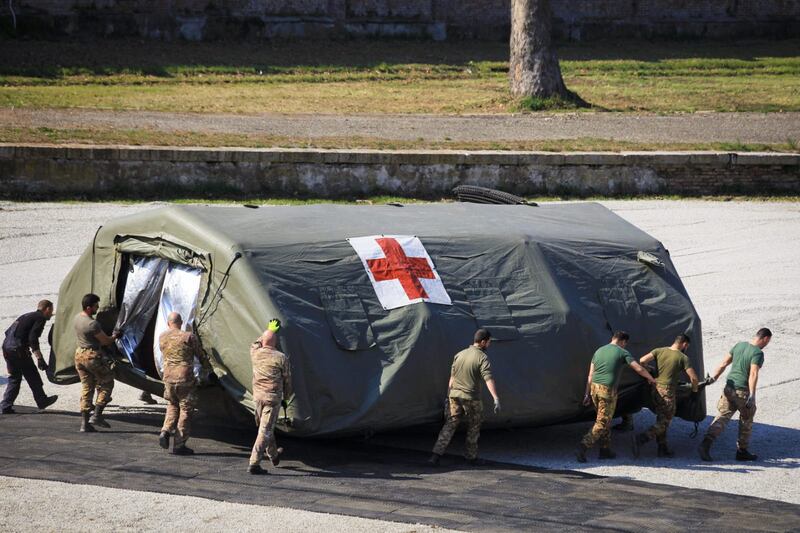 Piacenza, allestito l'ospedale da campo dell'esercito per il Covid-19 5