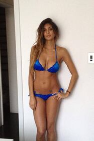 Isola dei famosi, le due bombe sexy 7