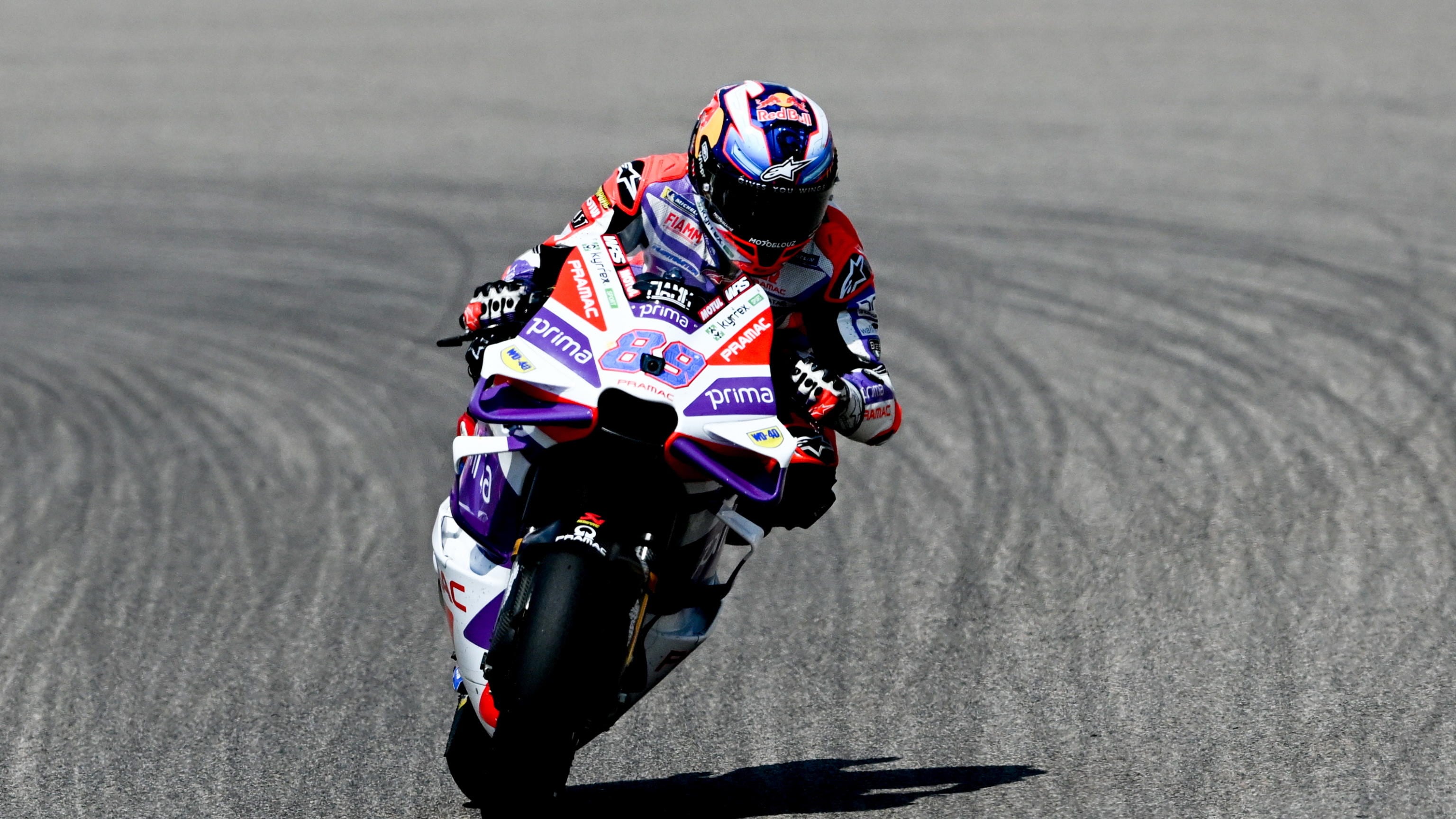 MotoGp, strapotere Ducati. Anche Marquez si arrende