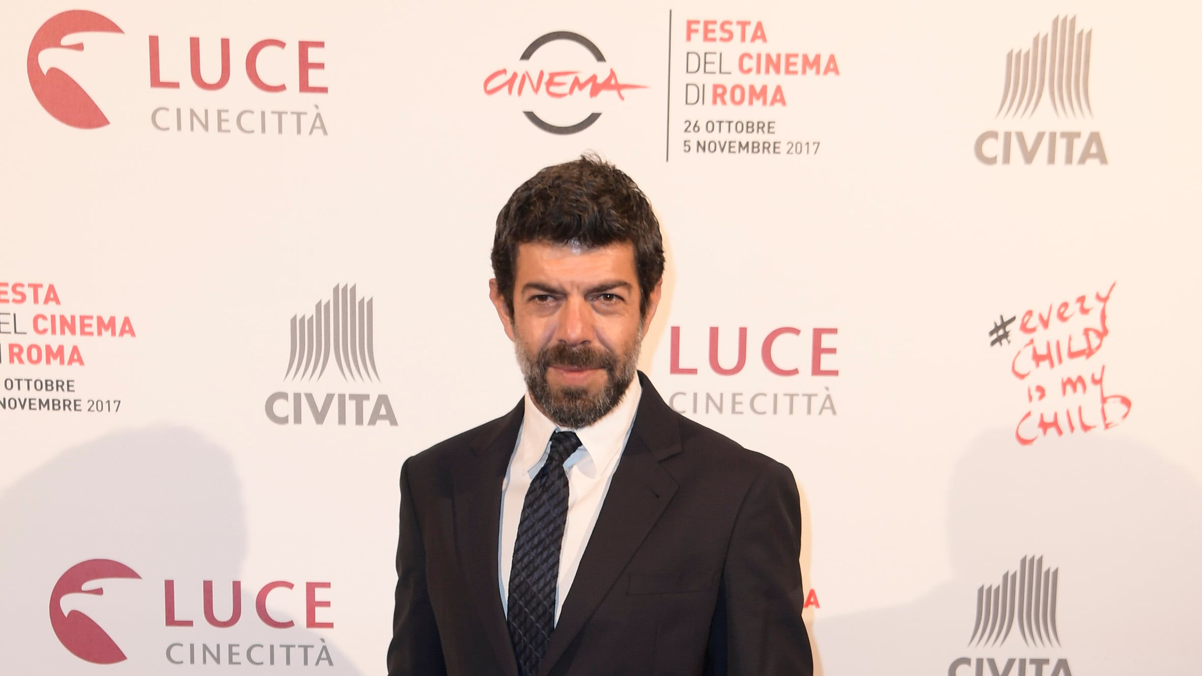 Favino studia da "partner" della Hunziker