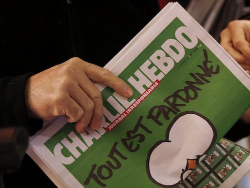Charlie Hebdo e la libertà di stampa vanno difese sempre e comunque