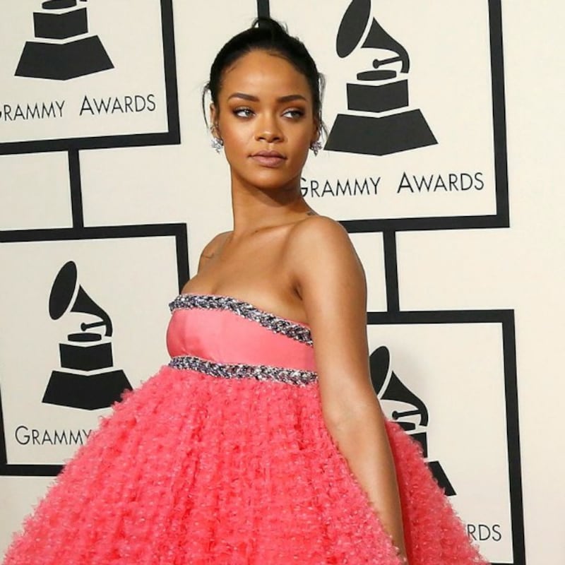 Rihanna sexy in copertina: "Sesso senza amore, mi sento vuota" 19