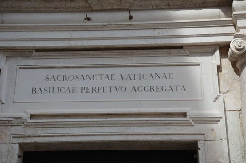 Chiesa trasformata in moschea: ecco le immagini dall'interno 3