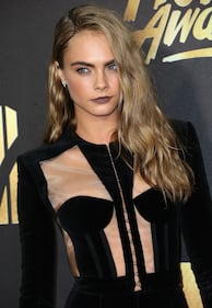 Cara Delevingne, sexy scatti 12