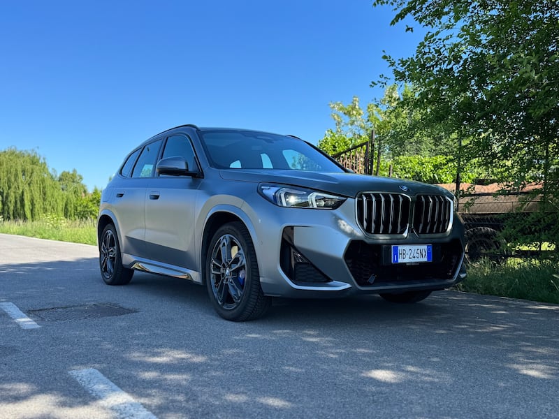 BMW X1 plug-in: guarda tutte le foto 11