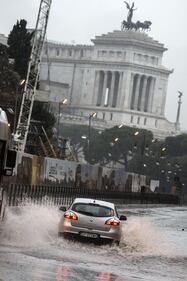 Roma sommersa dall'acqua 11
