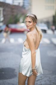 Chiara Ferragni hot, compleanno senza reggiseno 32