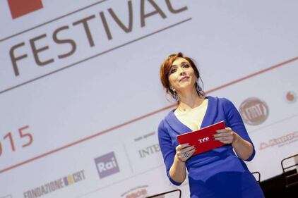 Chiara Francini, sexy padrona di casa a Domenica In 21