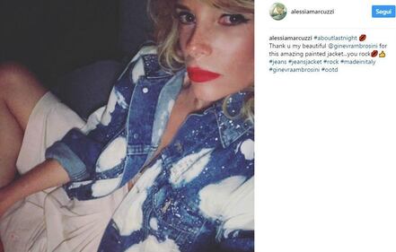 Alessia Marcuzzi hot in costume 20