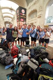 Grande affluenza alla  stazione centrale di Milano per il primo week-end di agosto  7