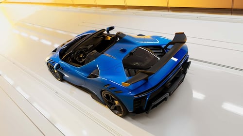 Ferrari SF90 XX, guarda tutte le foto 11