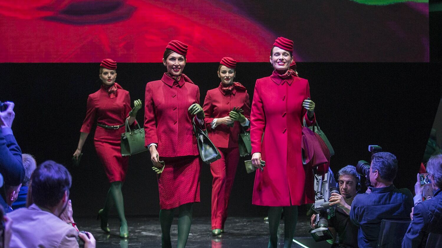 Alitalia si rifà il look, via le "odiatissime" divise Etihad