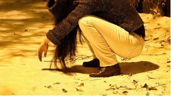 Milano, donna presa a pugni in faccia e scippata in zona Ticinese