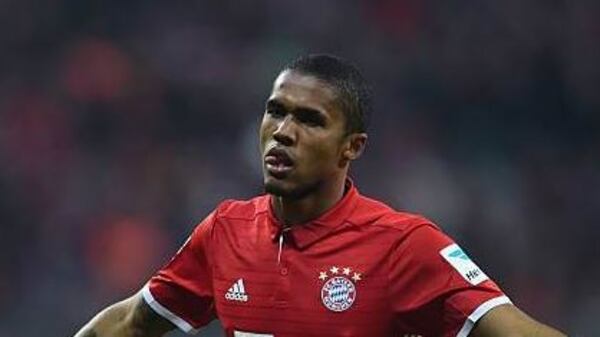Impazza il mercato: Douglas Costa alla Juve, James al Bayern Monaco