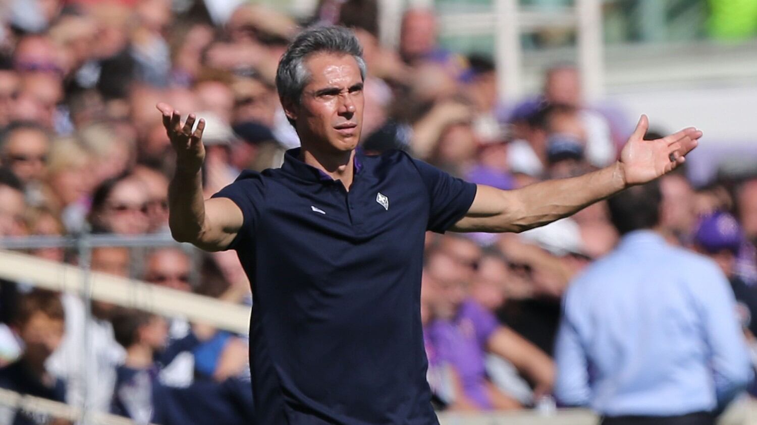 I tifosi della Fiorentina contestano la squadra: "Ci avete rotto i c..."