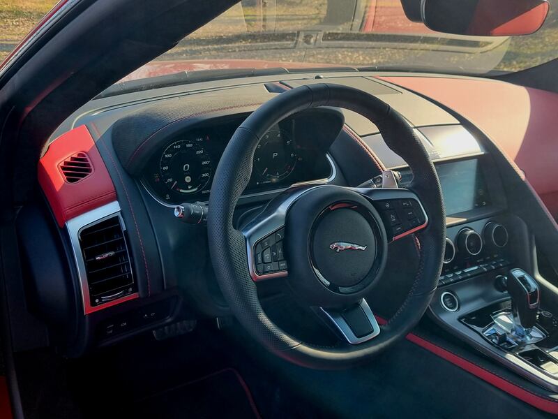Jaguar F-Type 75 P450, le foto di un gioiello in via di estinzione 2