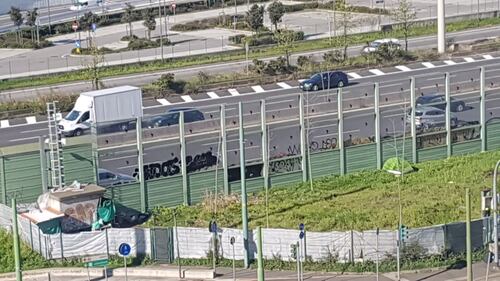Baraccopoli in periferia a Milano 1