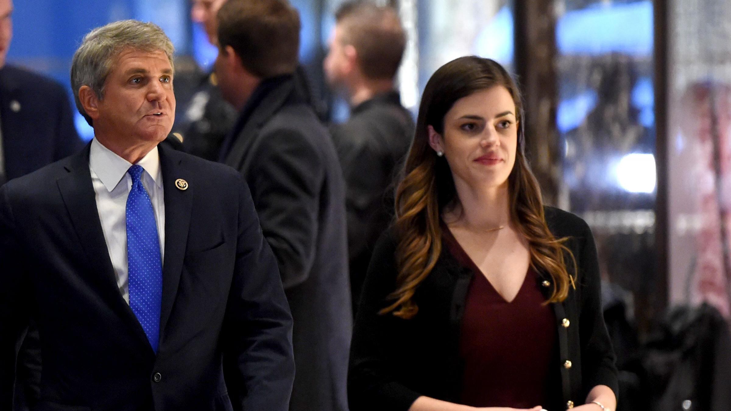 Svelò i segreti di casa Trump ai giornalisti. Via l'assistente