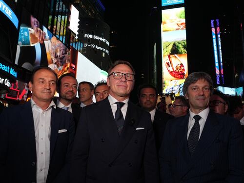 L'Italia conquista Times Square con un messaggio di unità ed eccellenza nel segno del "Made in Italy"