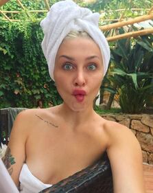 Asia Nuccetelli sexy in vacanza 13