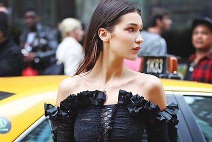 Gigi e Bella Hadid VS Kendall e Kylie Jenner 10