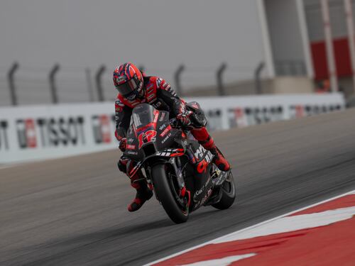 MotoGP, disastro Bagnaia nella sprint race, vince Vinales. Bastianini in pole