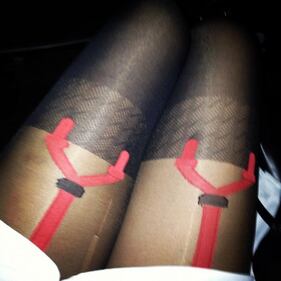 Rihanna hot per i suoi fan 13