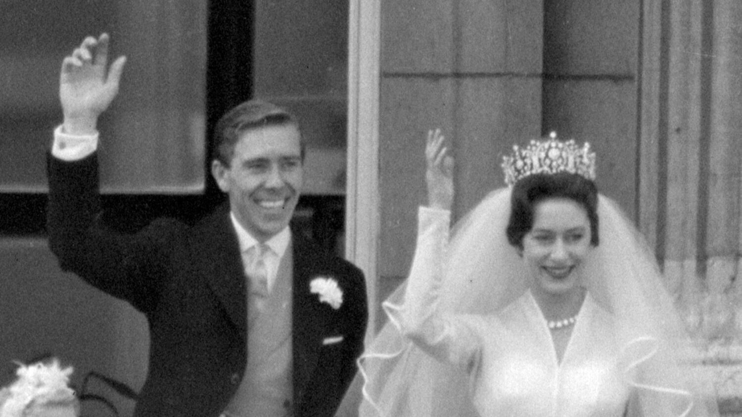 Muore a Londra Lord Snowdon, cognato della Regina Elisabetta