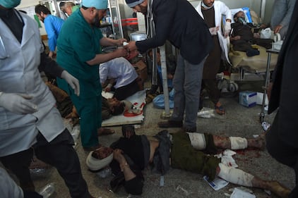 I feriti nell'attentato di Kabul 3