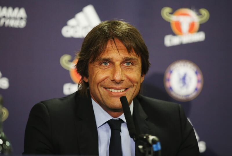 Conte agita il mercato e la Roma lo prenota: "A giugno l'annuncio..."
