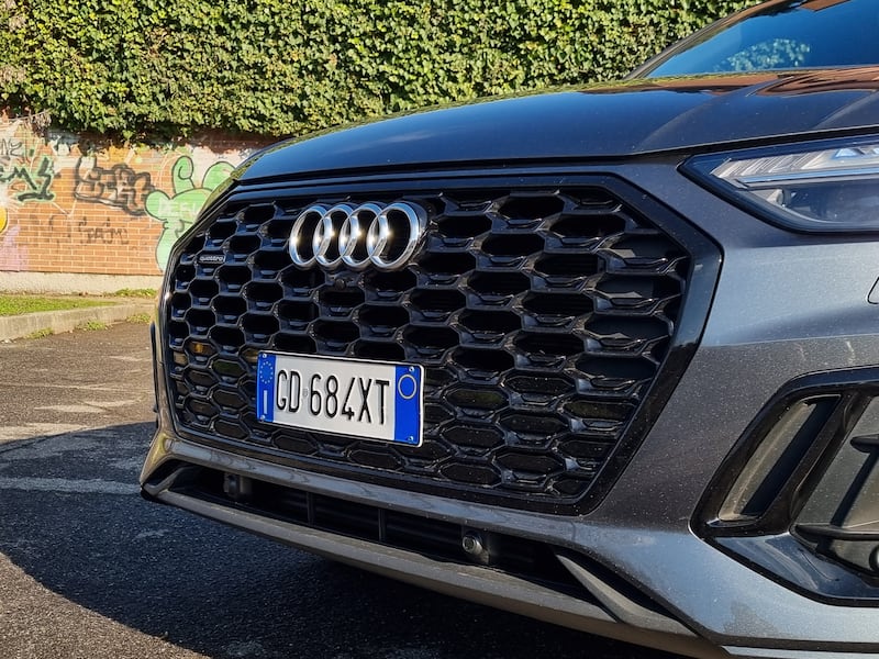 Audi Q5 Spoortback PHEV, guarda le foto 4