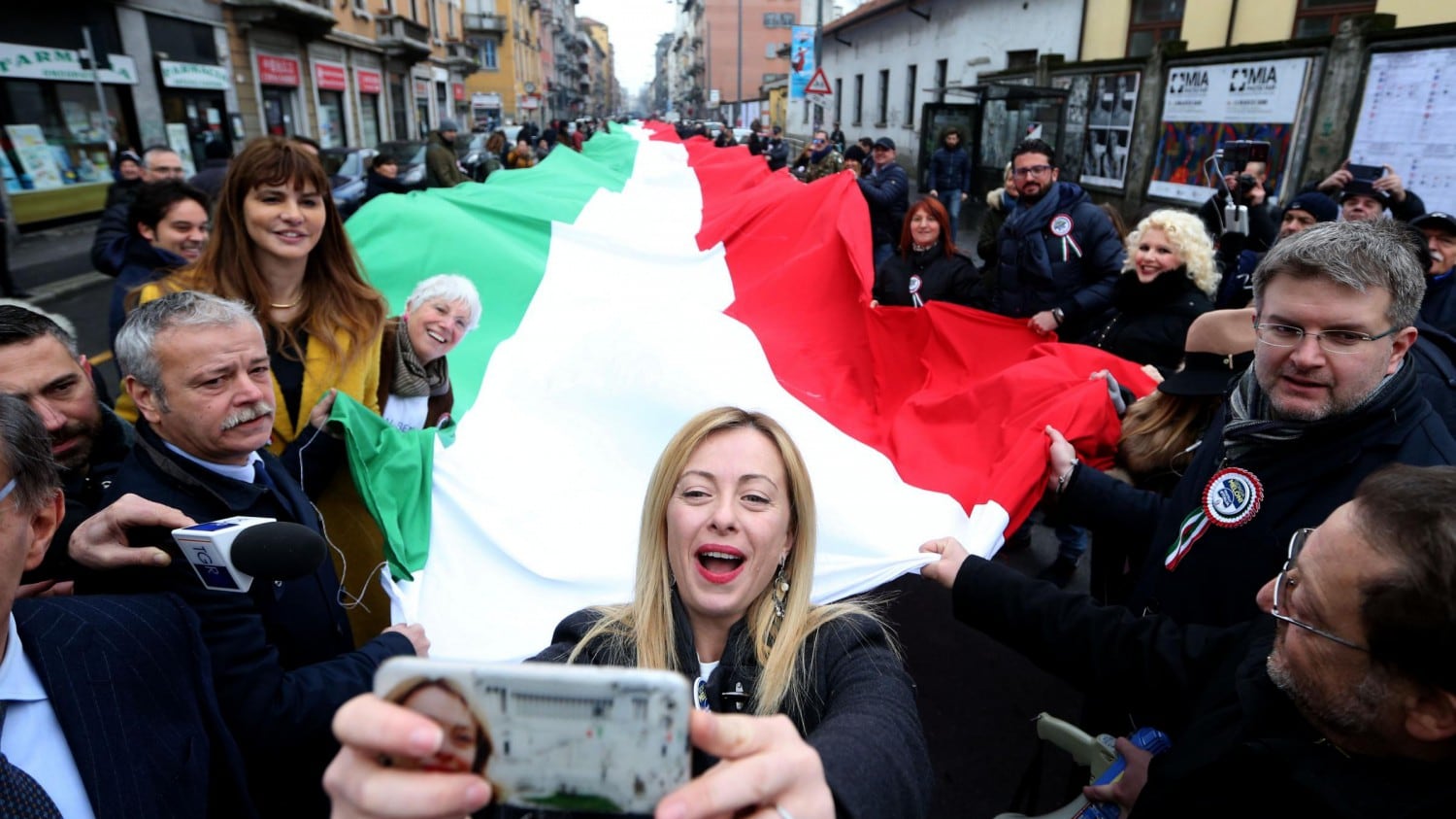 Fratelli d'Italia pareggia: i «patrioti» si fermano al 4%