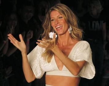 Gisele Bündchen, modella sexy tra vita pubblica e privata 13