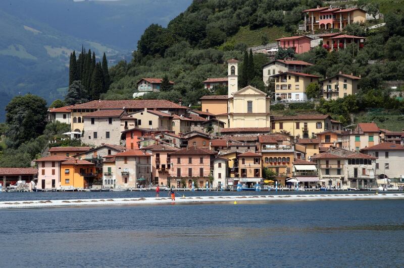 "The floating piers", la passerella di Christo 17