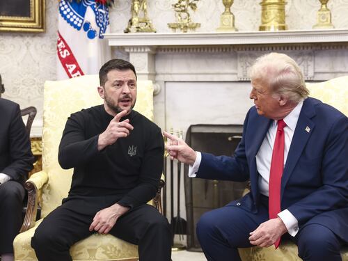 Scontro Trump-Zelensky, in 20 minuti è fallito il vertice a Washington
