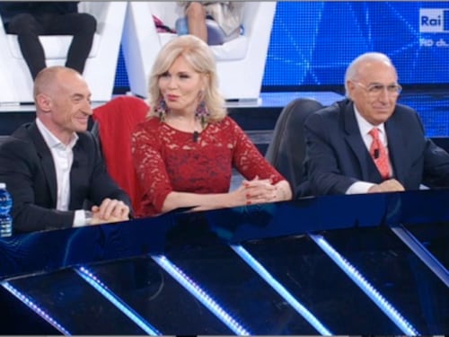 Amanda Lear confessa: "Che fatica, a Si può fare non sono pagata bene"