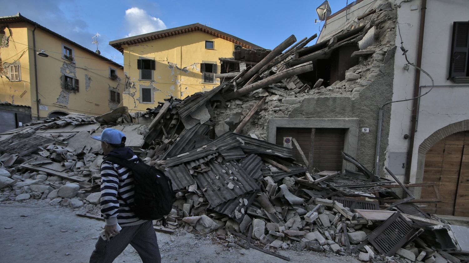 Terremoto, appello dell'Avis: "Serve sangue di ogni tipo"
