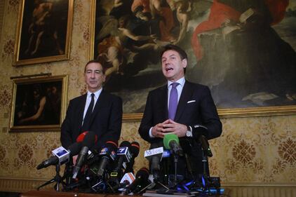 Premier Giuseppe Conte a Milano. Passeggiata col sindaco Beppe Sala 5