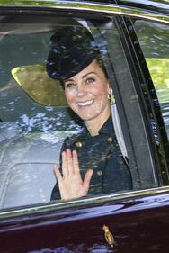 La Royal Family va nella chiesa della Regina Vittoria: foto 9