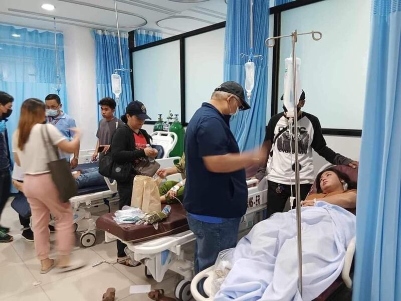 Attentato nelle Filippine, 11 morti e 45 feriti: le immagini choc 8