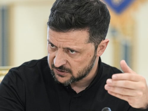 Mosca promette la sua vendetta: "Pronti 500 droni a notte"