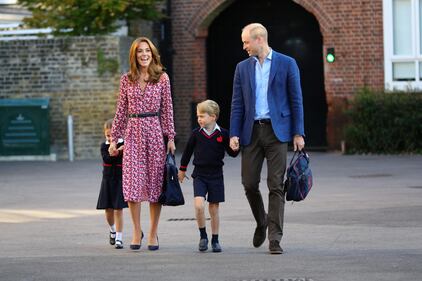 Primo giorno di scuola per Charlotte e George  2
