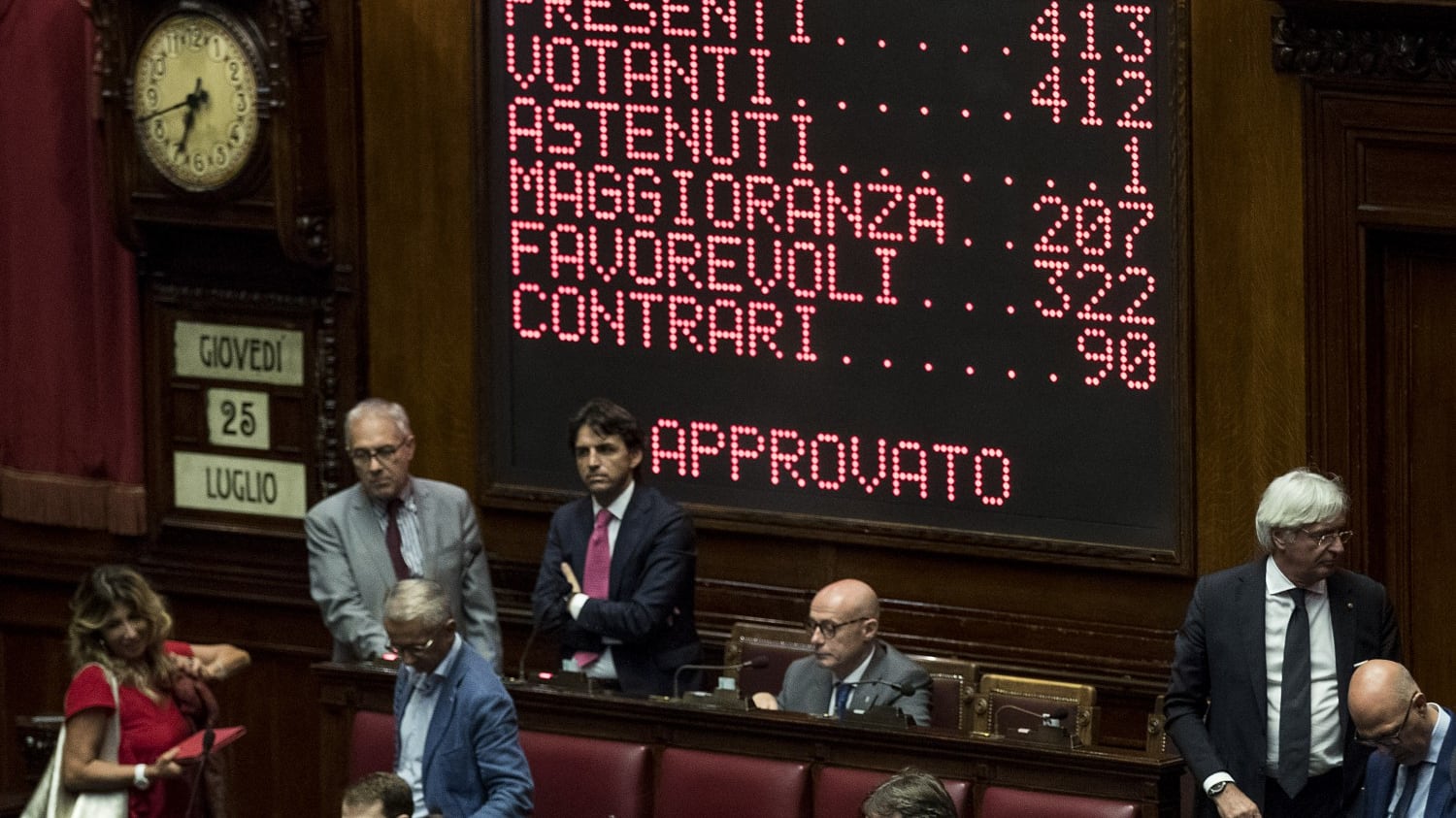 Dl Sicurezza, governo pronto alla fiducia ma i dissidenti M5S non voteranno