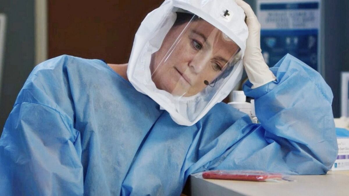 Il Covid entra dentro Grey's Anatomy. Ma un protagonista lascia