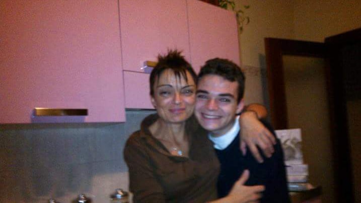 Il dolore di una madre: "Mio figlio Andrea, a 15 anni si è tolto la vita per via dei bulli"