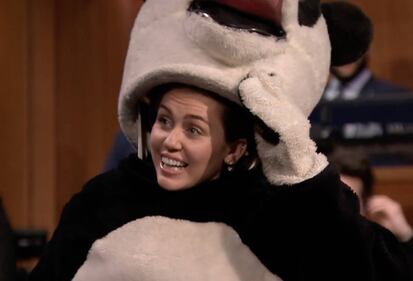 Miley Cyrus e Alicia Keys, sexy senza trucco 19