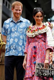Meghan Markle, i primi scatti in abito premaman 10